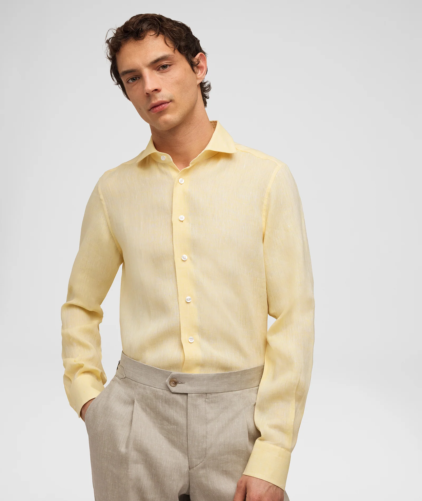 Camicia in lino giallo - Image 2
