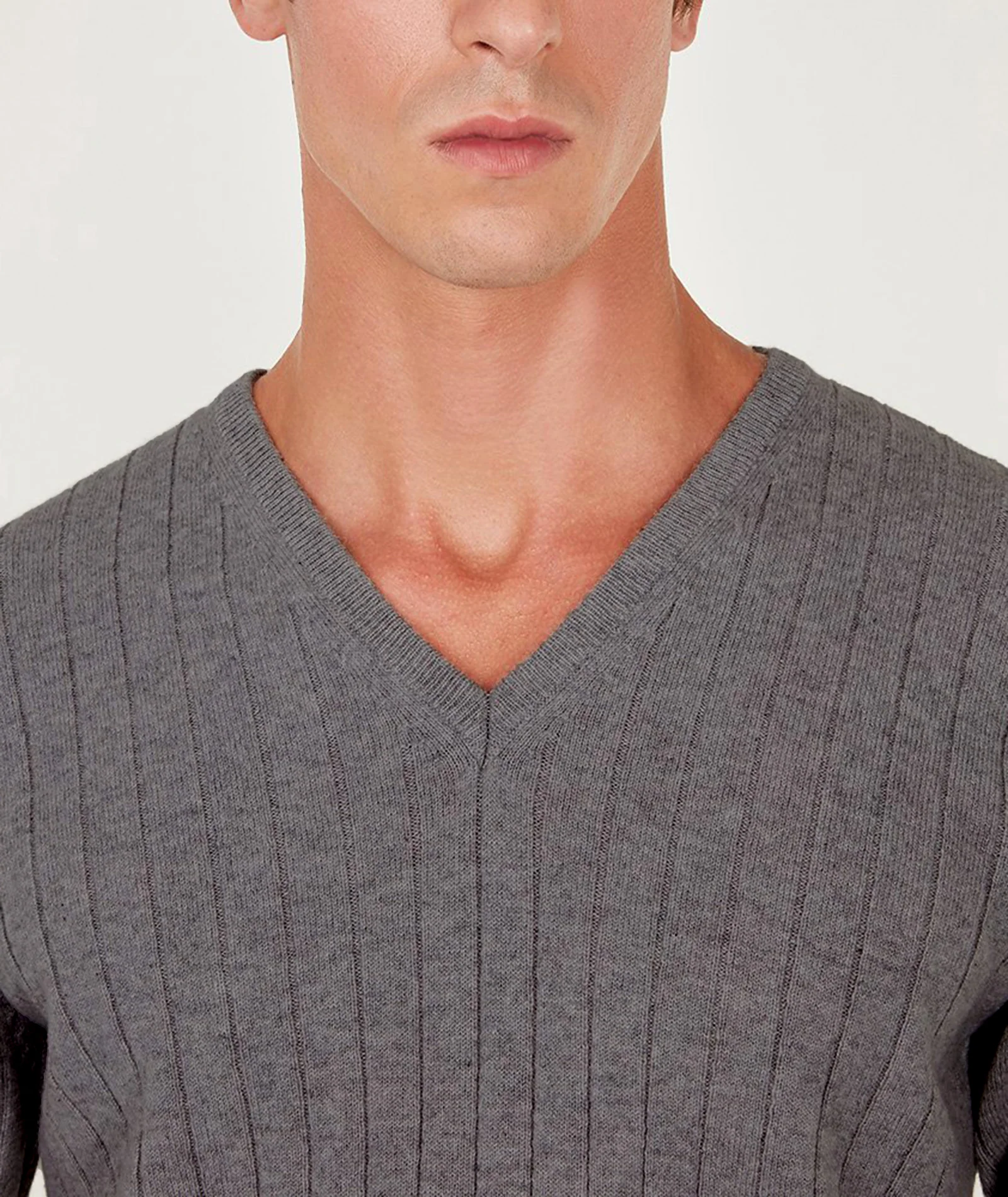 Maglione grigio in cashmere - Image 3