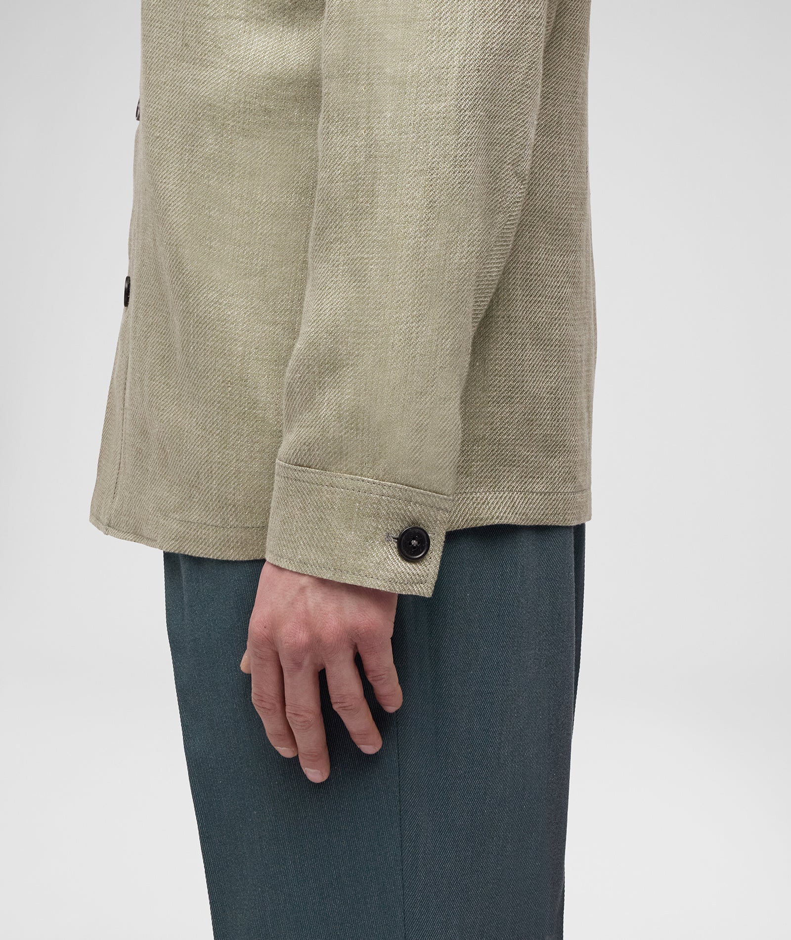 Overshirt in lino microdesign diagonale verde - Image 2