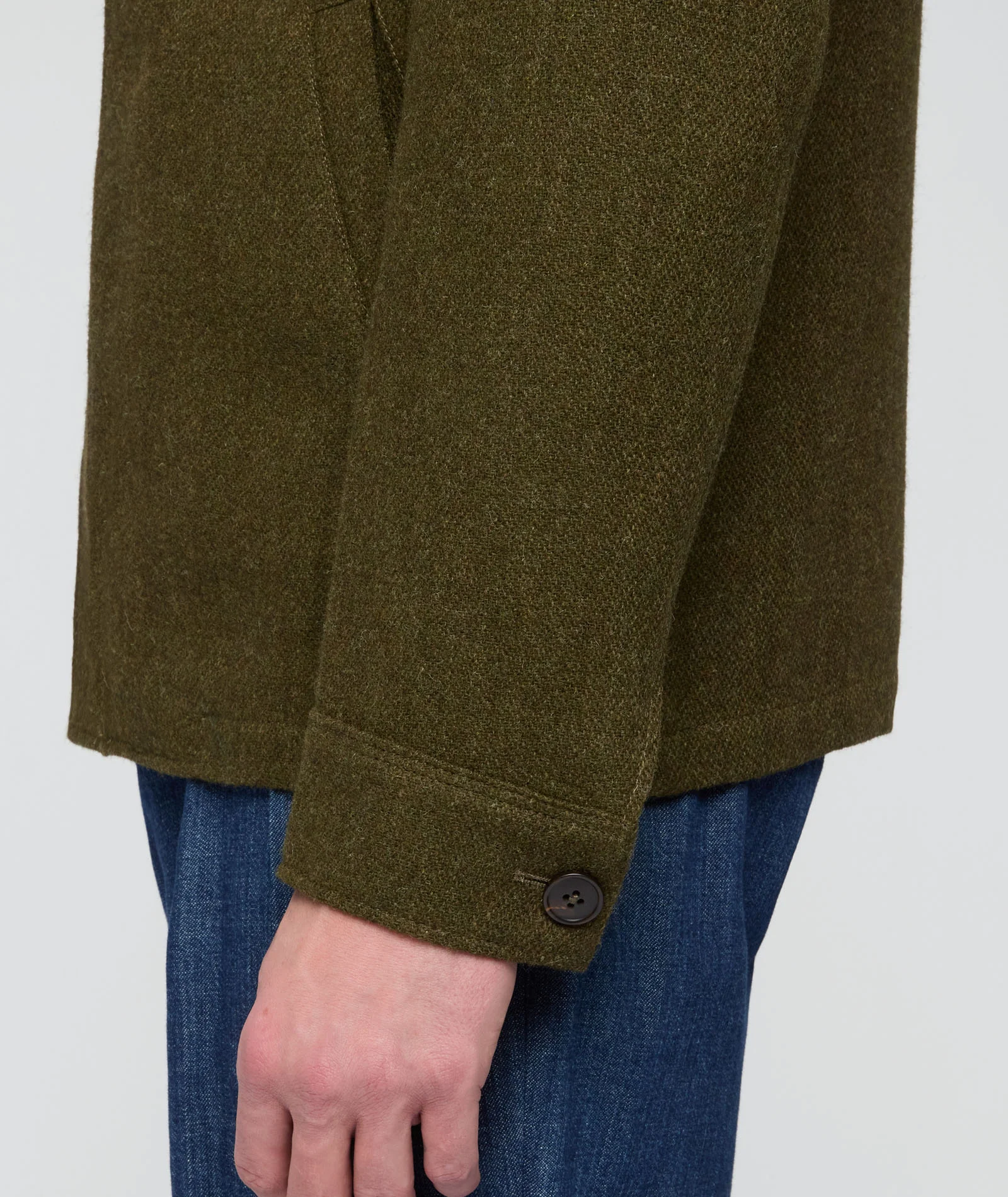 Overshirt micro-design verde in lana - Image 2