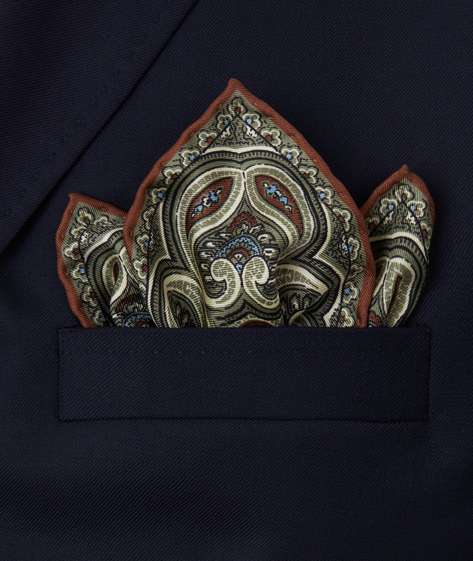 Pochette in seta con fantasia medaglioni e paisley bordeaux e salvia - Image 2